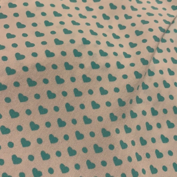 Heart button down blouse - Picture 3 of 3